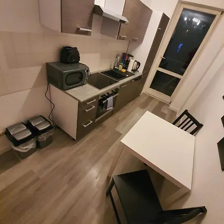 Zentrale Eg Mit Balkon Apartment Leipzig